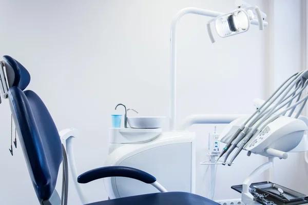 Finding the Right Dentist North Vancouver for Your Family’s Needs