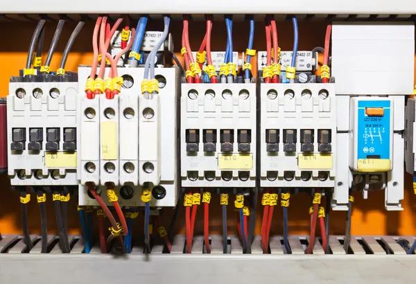 How Electricians Management Services Improve Job Scheduling