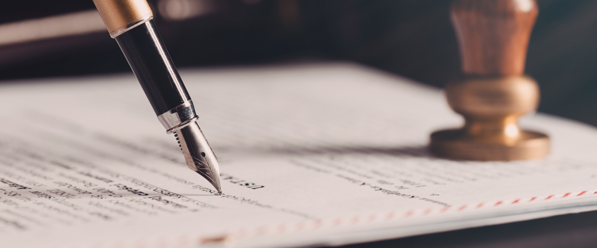 Find Convenient Document Signing With a Mobile Notary Service Today