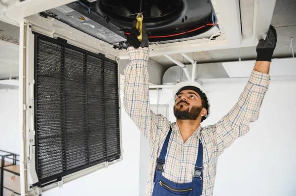 Professional AC Warning Service for Early Problem Detection